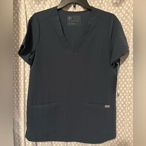 Figs Casma Three-Pocket Scrub Top, Size Small S, Navy Blue